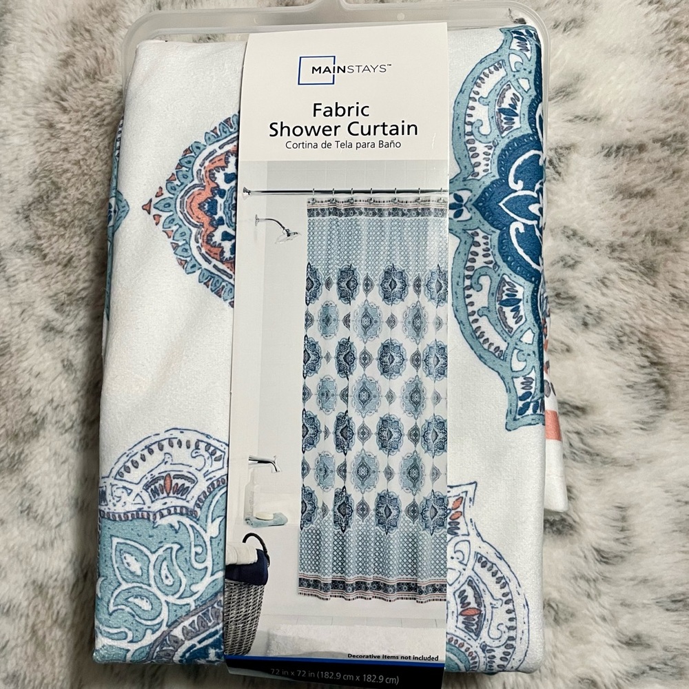 Fabric shower curtain BRAND NEW 🚿